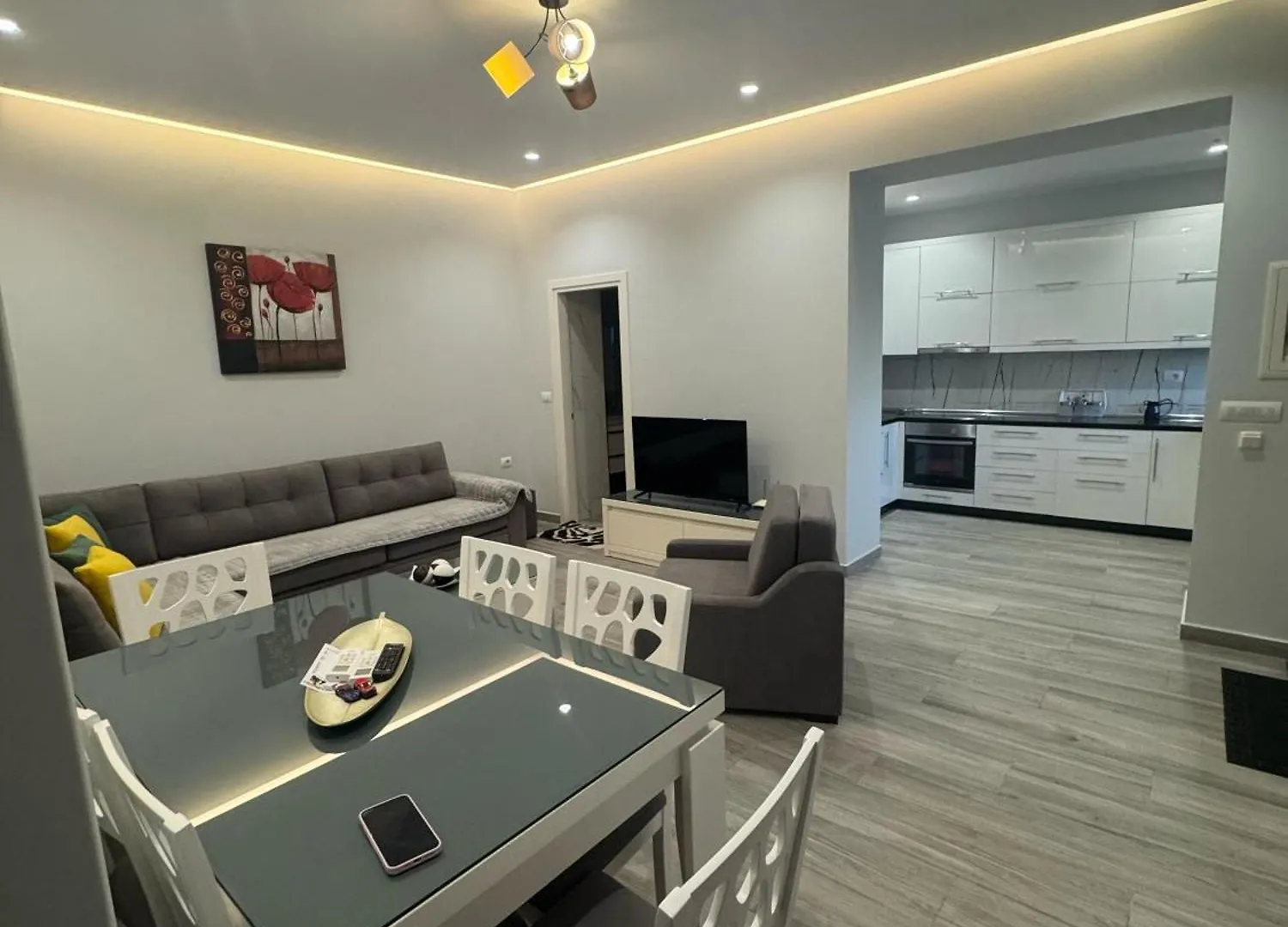 Vitamine Luxury Apartments 2 Sarande Albania