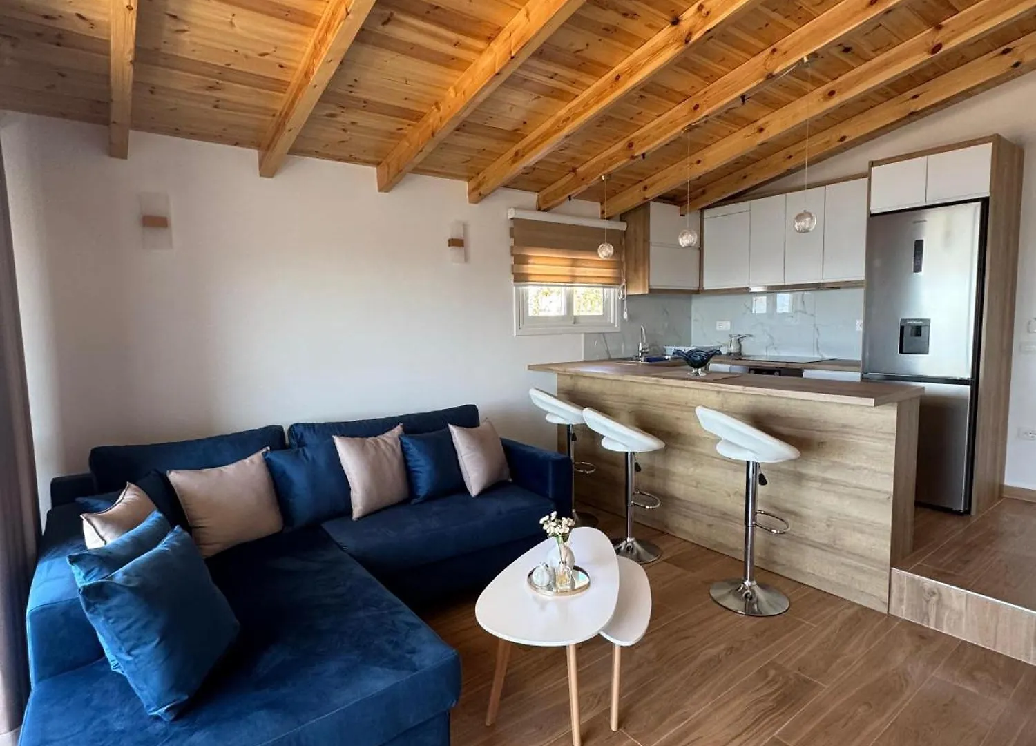 Vitamine Luxury Apartments 2 Sarande